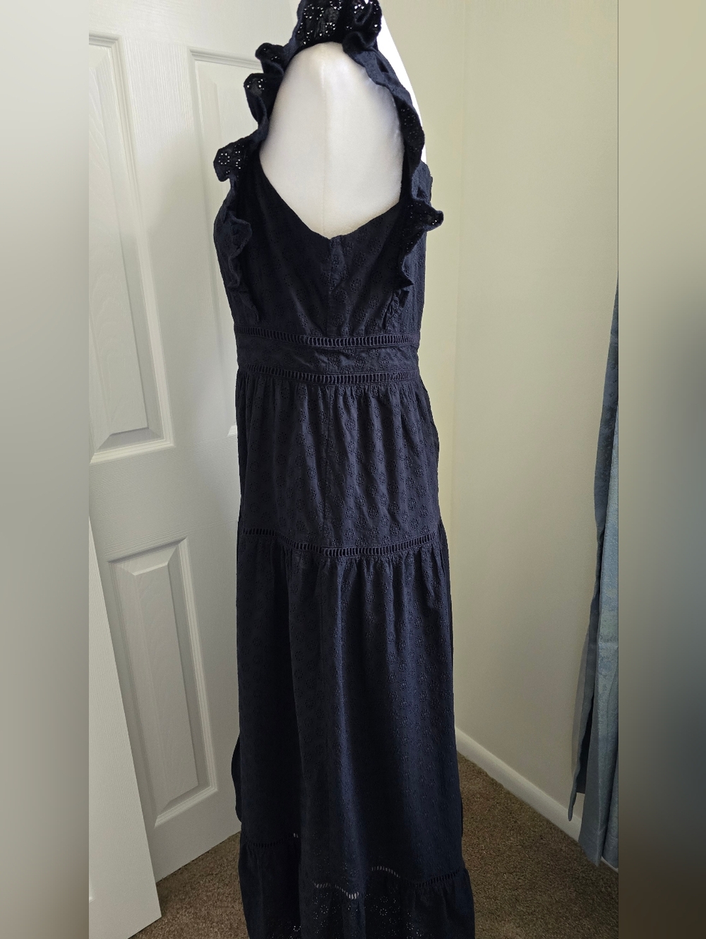Ann Taylor Black Eyelet Maxi Dress with Ruffle Straps, Size 8 - Picture 4 of 10